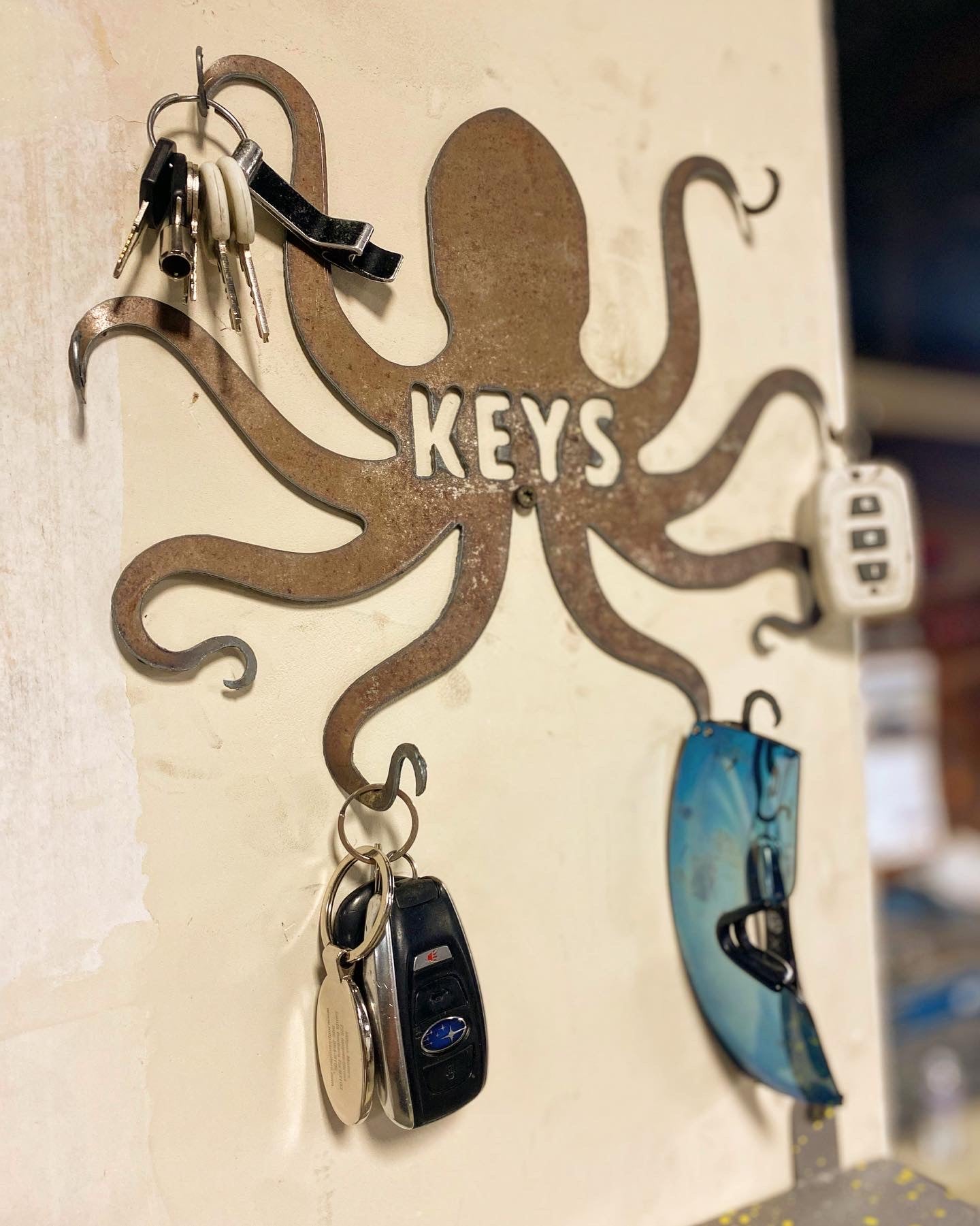 Gnarwhal Creations Octopus Key Ring Holder Raw